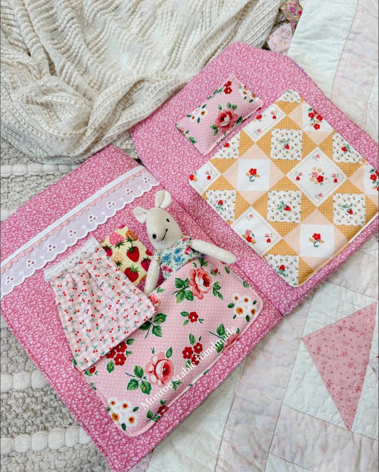 Ooak Mice house small ready to ship only one available for RTS