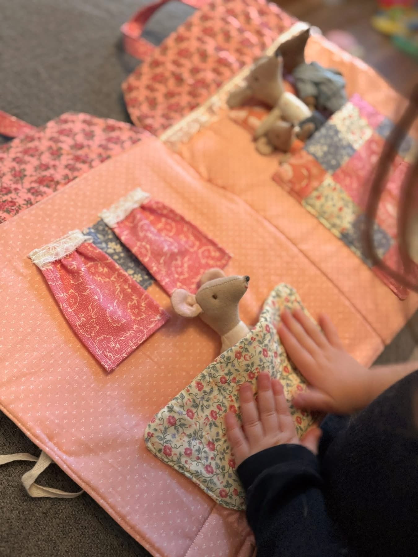 Heirloom mice backpack house please read description