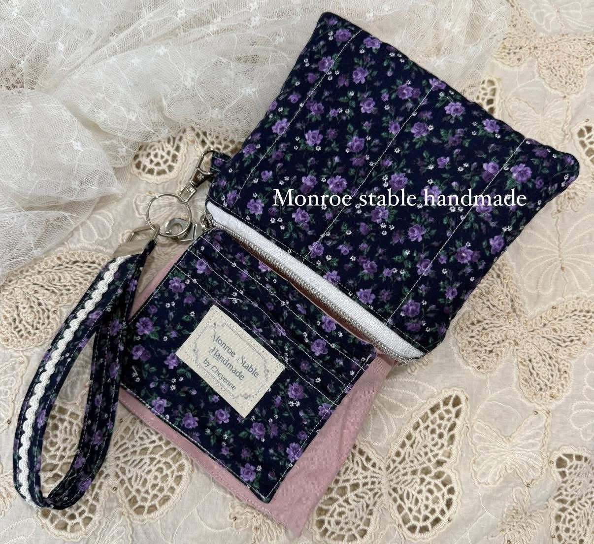 Ashley card pouch